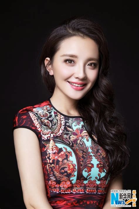 Sun Qian Poses For Photo Shoot China Entertainment News