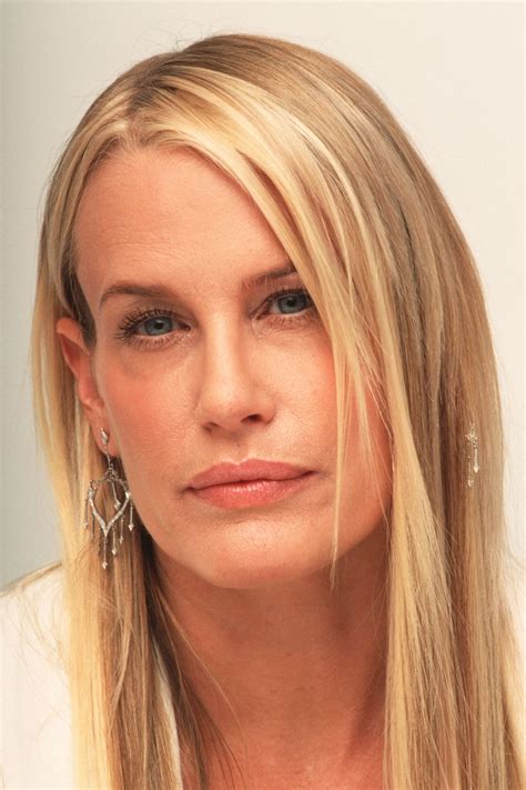 Daryl Hannah Age Weight And Age Charmcelebrity