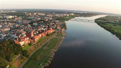 Bab.la nie jest odpowiedzialne za ich. Grudziądz z lotu ptaka | Grudziądz