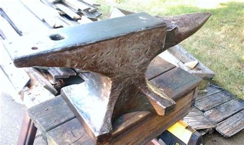 Arm And Hammer Anvils Arm And Hammer Anvil Arm And Hammer Anvils