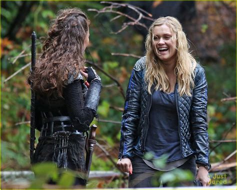 Pin By Neva On Clarke And Lexa In The Clexa Alycia Debnam Carey Lexa The