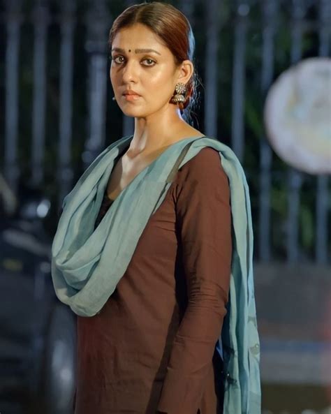 Pin By Teju On Nayanthara Girl Actors Beautiful Women Pictures