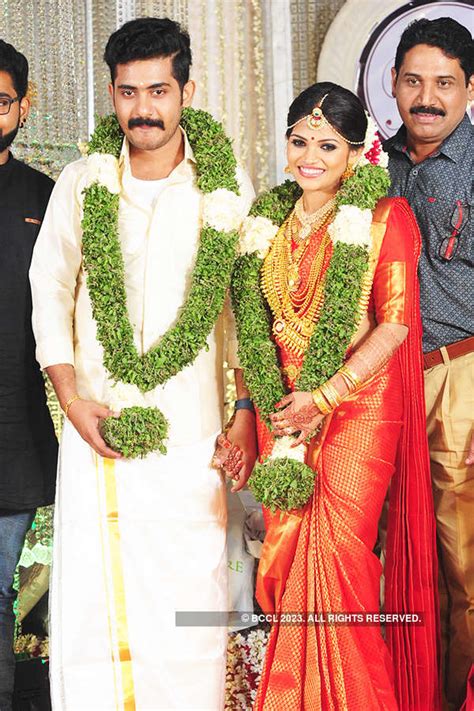 Anu Mohan And Maheshwari During Their Wedding Ceremony At Mikas