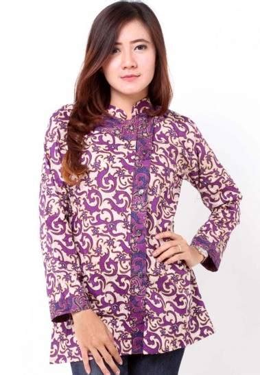 Selain itu, kesan baju yang. 10 Model Baju Batik Wanita Lengan Panjang Terbaru 2020