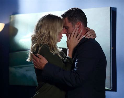 Eastenders Ronnie Mitchell And Jack Branning Kiss Spoiler Pictures