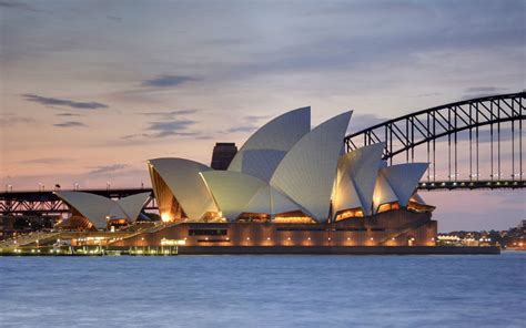 10 Must Visit Iconic Tourist Attractions In Australia 2022