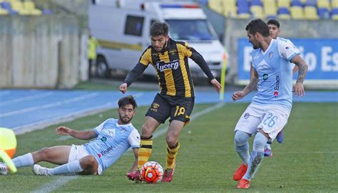 Club deportivo arturo fernández vial. Fernández Vial visita a Lautaro de Buin: Dos salidas para ...