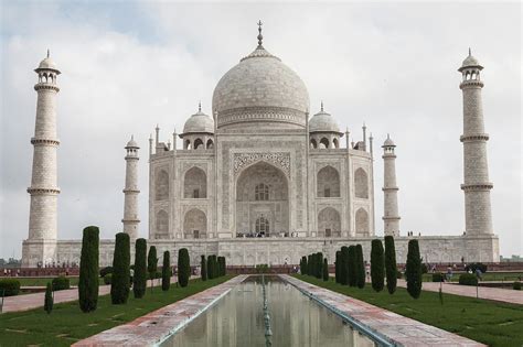 Taj Mahal Le Stupéfiant Mausolée De Marbre Blanc