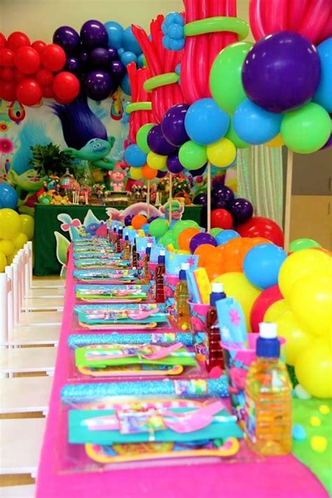 Trolls Tablescape From A Trolls Birthday Party On Kara S Party Ideas 19