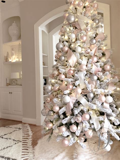 Let's talk holiday decorating ideas! 2018 Holiday Decor-Christmas Decorating Ideas for Your ...