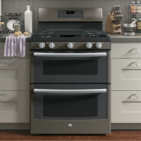 Best Buy Ge 68 Cu Ft Self Cleaning Freestanding Double Oven Gas