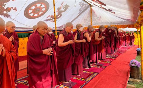Buddhist Leader In Bhutan Fully Ordains 144 Women Resuming Ancient
