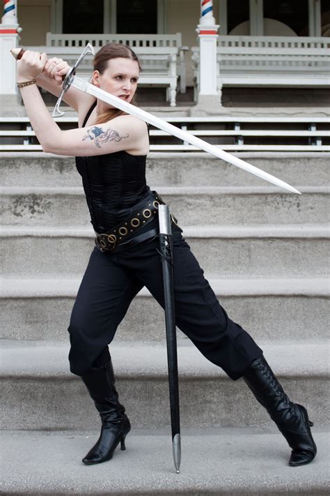 35 Ideas For Action Poses Female Sword Lily Vonwiller Gallery