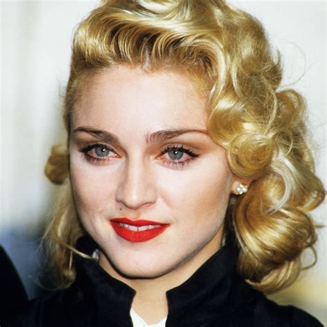 Madonna S 10 Most Iconic Beauty Looks Of All Time Gambaran