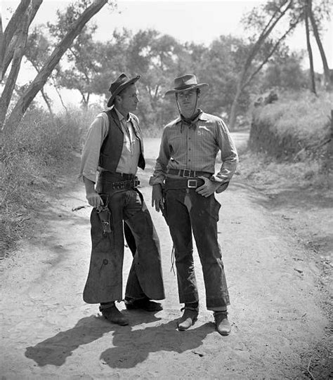 Tv Show Gunsmoke Photos And Premium High Res Pictures Getty Images Clint Clint Eastwood