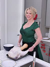 Milf Dee Williams With Huge Natural Knockers Has Sex Within The Kitchen