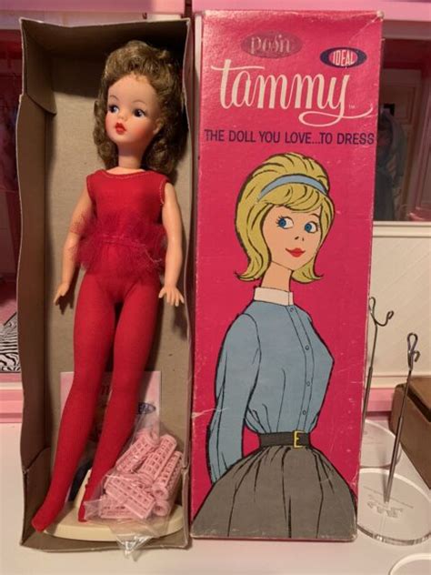 Vintage 1964 Ideal Tammy Doll Case Evening In Paris Original Outfits