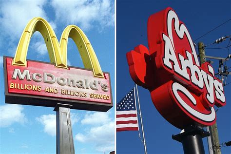 Two Evansville Fast Food Chains Trading Jabs in a Sign War