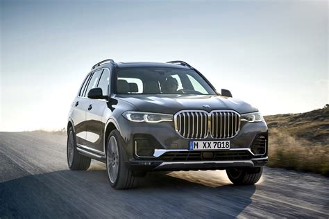 The x7 was first announced by bmw in march 2014. BMW X7. Silniki i wyposażenie flagowego SUV-a