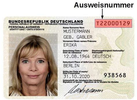 Das passbild wird digital erstellt. Was ist die richtige Personalausweisnummer? (Politik ...