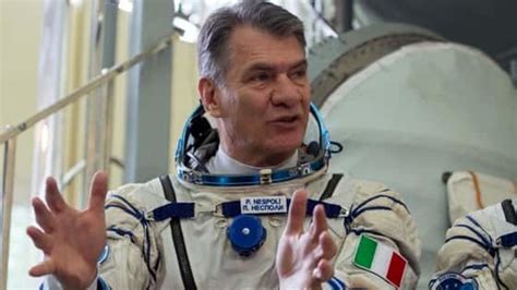 Nasa's johnson space center has served as a hub of human spaceflight activity for more than half a century. "Expedition", l'astronauta Paolo Nespoli apre le porte ...