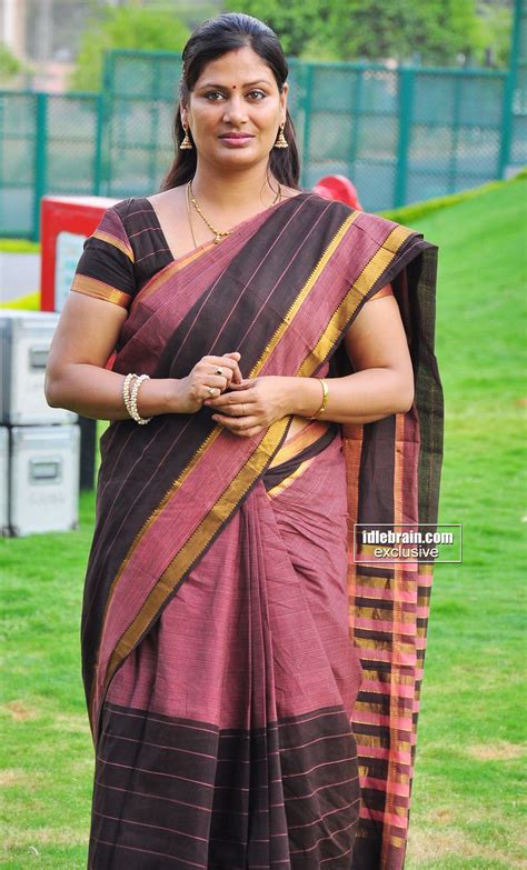 Madhavi Photo Gallery Telugu Cinema Actress Beautiful Women