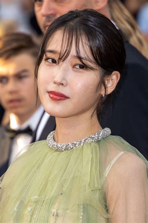 Ji Eun Lee Cannes Film Festival Closing Ceremony Red Carpet 0528