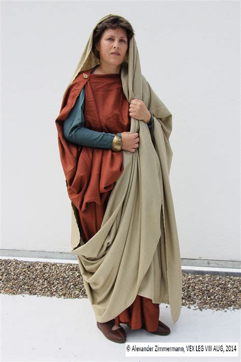 Roman Fashion Roman Dress Roman Clothes