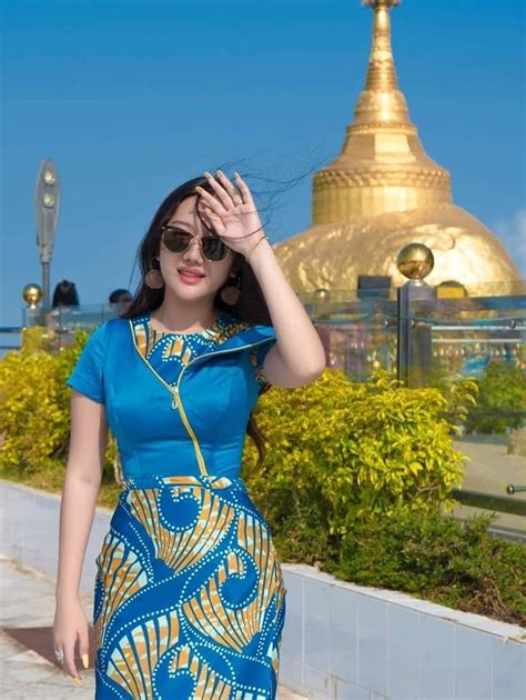 Su Eaint San Myanmar Traditional Dress Traditional Dresses Pakistan