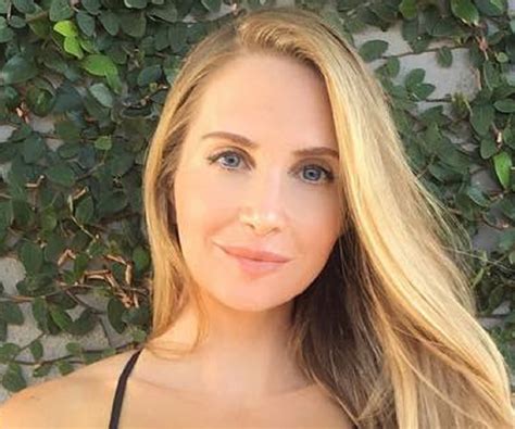 Amanda Elise Lee Facts Including Biography Weight Height Hollywood