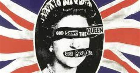 God Save The Queen Compie 46 Anni Hermesmagazine