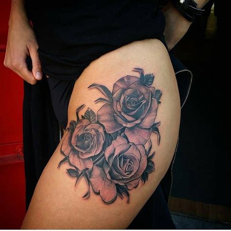 105 Best Hip Tattoo Designs And Meanings For Girls 2019 Hip Tattoo Hip Tattoo Designs