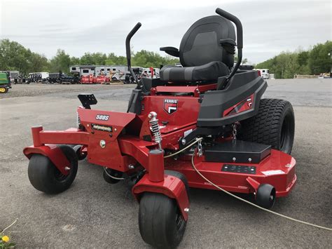 2023 Ferris 500s 61″ Mid Deck Zero Turn Mower Kerlin