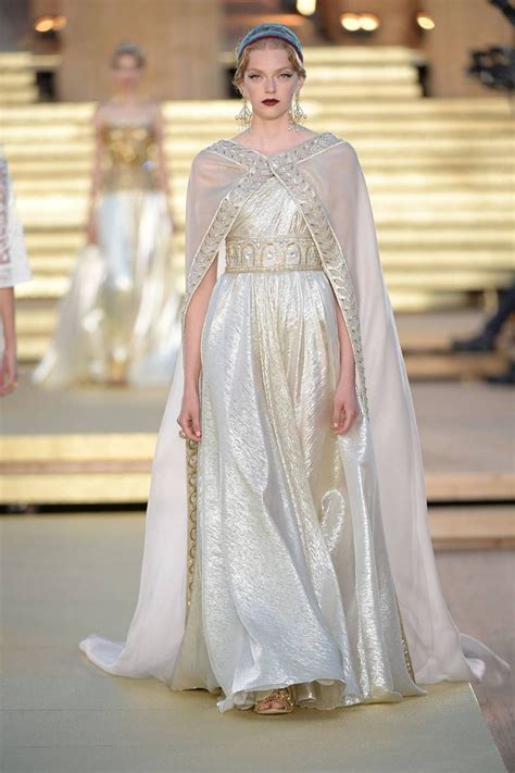 Dolce Gabbana Alta Moda Fashion Show Fall Temple Of Concordia At