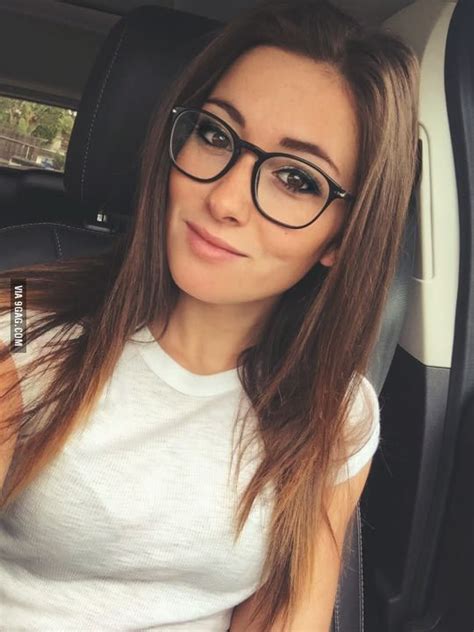 i love girls with glasses i love girls beautiful life gorgeous women cute glasses girls with