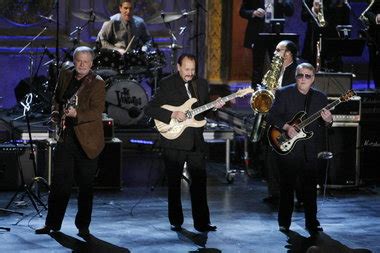 The Ventures Don Wilson Says The Band Is The Rodney Dangerfield Of Rock N Roll