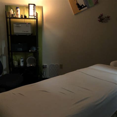Bgs Holistic Massage Healing Richmond Massage Massage Therapist In Richmond