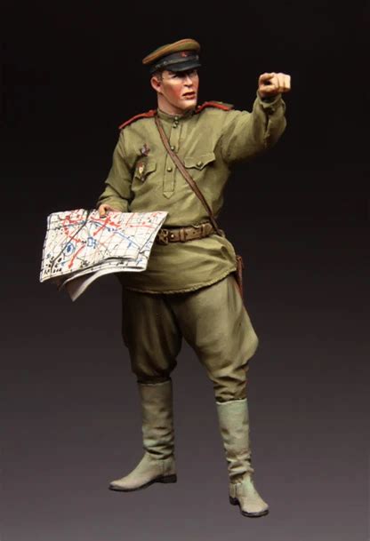 135 Resin Figure Model Kit 113 Red Army Officer Unassembled Unpainted