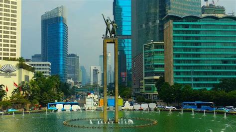 Update cuaca bmkg wilayah jabodetabek mayoritas dilanda hujan hari ini. Cuaca Jakarta Hari Ini: Siang Berawan, Malam Diguyur Hujan ...