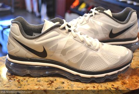 Sneaker Bistro Streetwear Served W Class Kicks Nike Air Max