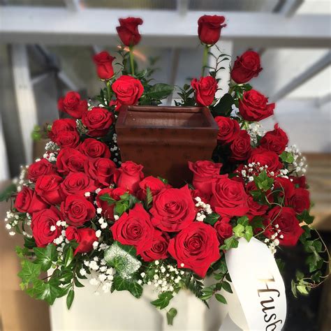 Evans Red Rose Funeral Cremation Wreath By Evans Flowers