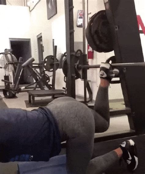 Hot Girls Like This Are Why You Should Go To The Gym Gifs