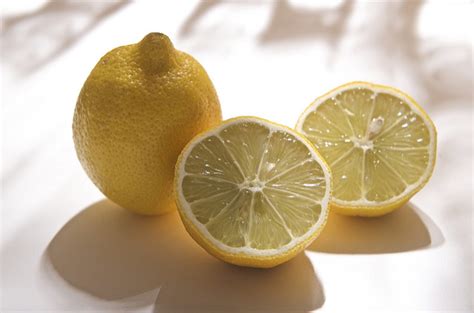 8 Reasons Why You Should Consume More Lemons Happy Dieter