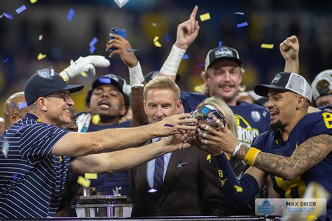 2022 Big Ten Championship: Michigan Wolverines vs Purdue Boilermakers