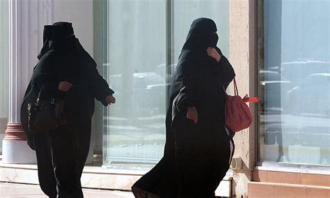 Victoria Council Asks Non Muslim Women To Wear Hijabs To Combat