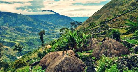 Quotes, kata bijak dan kata mutiara tentang pantai dan laut yang cocok dijadikan caption instagram. Terpopuler 32+ Caption Tentang Pemandangan