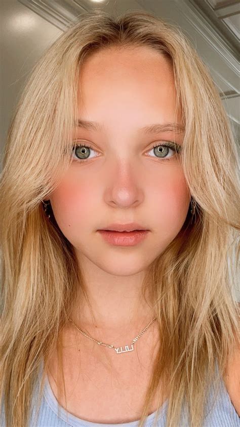 Lilly K In 2021 Little Girl Bikini Blondie Girl Beautiful Models