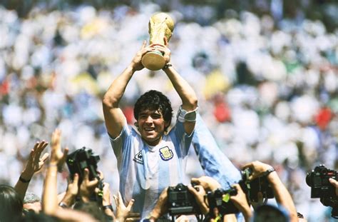 Diego Armando Maradona Ιcmg Pays Tribute To An International Star Of