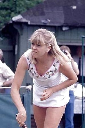 Hot Tennis Player Sue Barker Shame About Her Taste In Men Pics