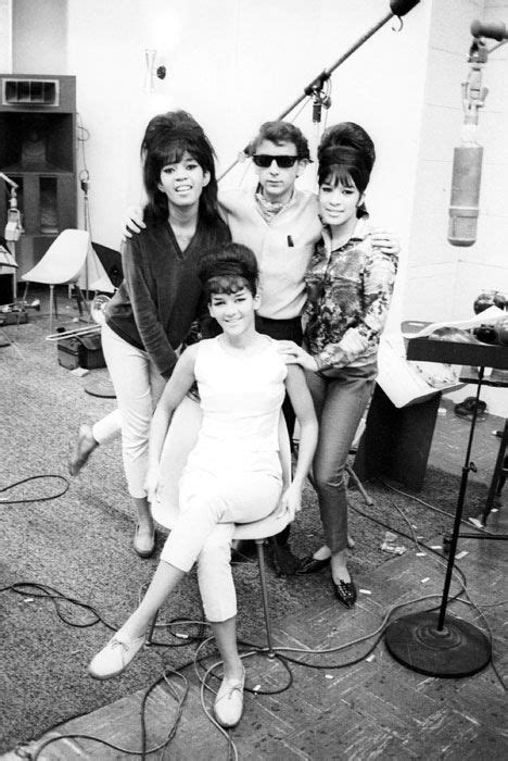 Ronettes And Phil Spector The Ronettes Ronnie Spector Wall Of Sound
